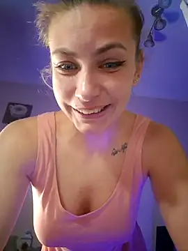 Snapshot of Keli_Jessi chatting on 02-27-26, 08:31 Keli Jessi online show from 02-27-26, 08:31