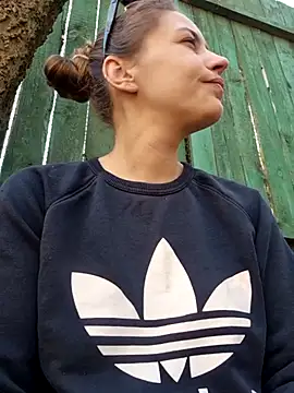 Snapshot of Keli_Jessi chatting on 03-10-26, 12:10 Keli Jessi online show from 03-10-26, 12:10