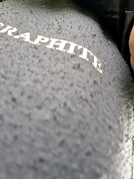 Keli Jessi online show from 04-29-26, 08:51