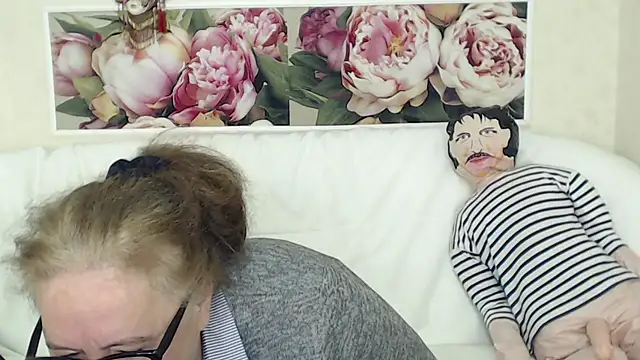 FlaviaSquirts online show from 11-01-25, 06:26