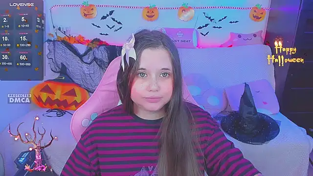 Snapshot of Lolisuccub chatting on 11-04-25, 06:40 Lolisuccub online show from 11-04-25, 06:40