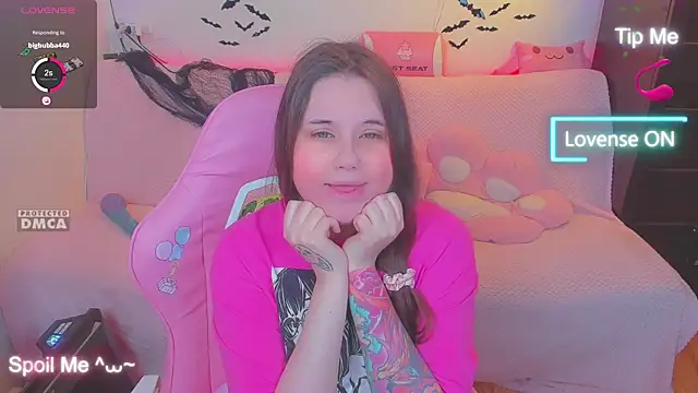 Snapshot of Lolisuccub chatting on 12-04-25, 03:32 Lolisuccub online show from 12-04-25, 03:32