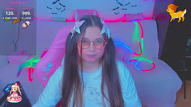 Snapshot of Lolisuccub chatting on 02-06-26, 06:33 Lolisuccub online show from 02-06-26, 06:33