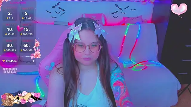 Snapshot of Lolisuccub chatting on 02-27-26, 01:22 Lolisuccub online show from 02-27-26, 01:22