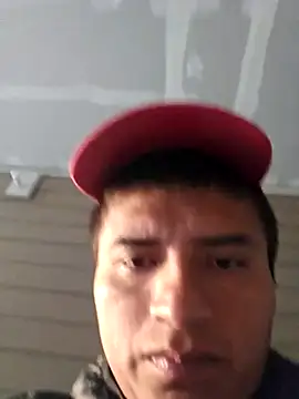 Snapshot of Diablo9804 chatting on 10-22-25, 12:05 Diablo9804 online show from 10-22-25, 12:05