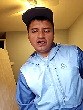 Snapshot of Diablo9804 chatting on 11-15-25, 08:27 Diablo9804 online show from 11-15-25, 08:27