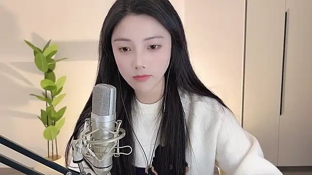 HaagenDazs  online show from 02-21-25, 01:11