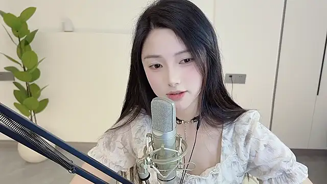 HaagenDazs  online show from 03-13-25, 04:16