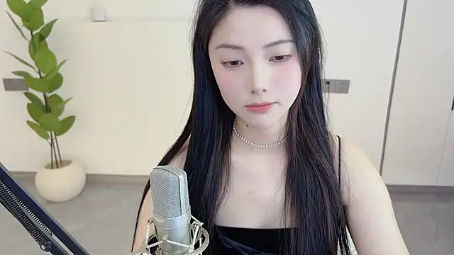 HaagenDazs  online show from 03-18-25, 03:42