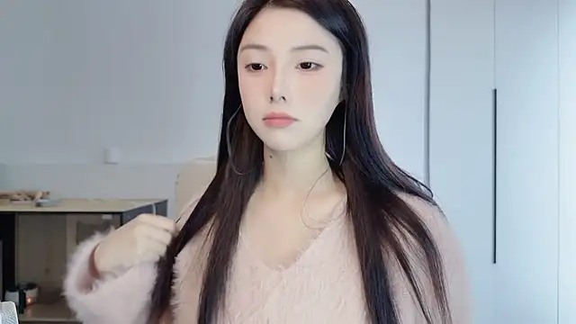 HaagenDazs  online show from 12-23-25, 05:05