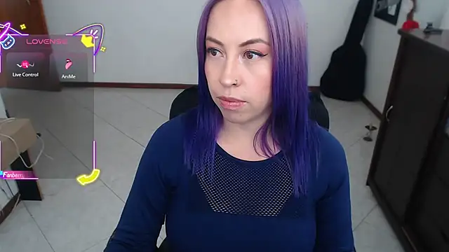 charlottezoe15 online show from 09-15-25, 05:24