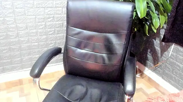 Snapshot of Dmtry6 chatting on 01-16-26, 03:16 Dmtry6 online show from 01-16-26, 03:16