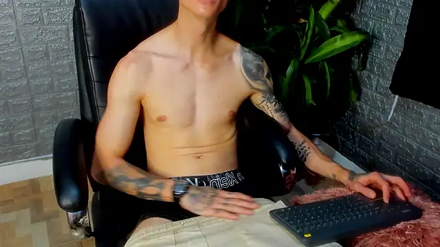 Snapshot of Dmtry6 chatting on 02-19-26, 03:52 Dmtry6 online show from 02-19-26, 03:52