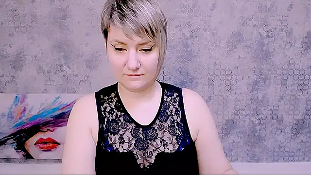 Snapshot of Djullia chatting on 01-24-25, 09:06 Djullia online show from 01-24-25, 09:06