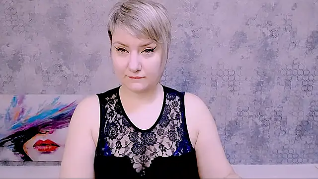 Snapshot of Djullia chatting on 02-01-25, 06:10 Djullia online show from 02-01-25, 06:10