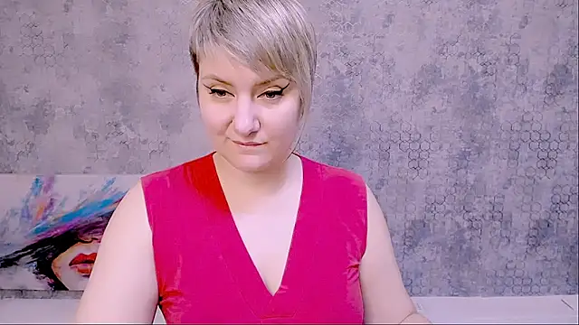Snapshot of Djullia chatting on 02-10-25, 09:14 Djullia online show from 02-10-25, 09:14