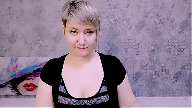 Snapshot of Djullia chatting on 03-02-25, 08:59 Djullia online show from 03-02-25, 08:59