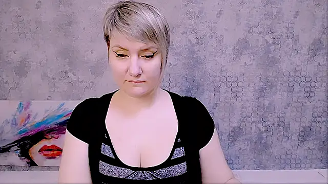 Snapshot of Djullia chatting on 03-13-25, 09:10 Djullia online show from 03-13-25, 09:10