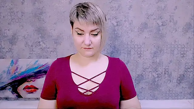Snapshot of Djullia chatting on 10-11-25, 05:17 Djullia online show from 10-11-25, 05:17