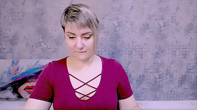 Snapshot of Djullia chatting on 10-16-25, 05:52 Djullia online show from 10-16-25, 05:52