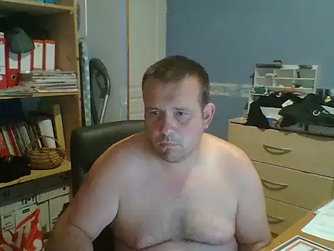 manubm03 online show from 07-09-26, 06:50