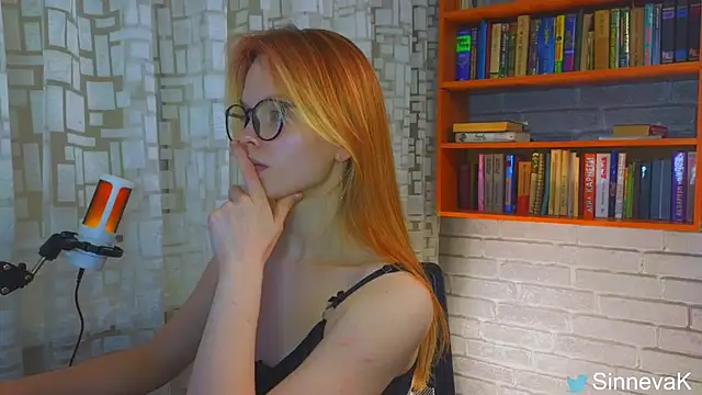 sinteas online show from 02-19-25, 06:43