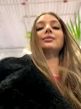 KrisMagnoly online show from 12-07-24, 04:14