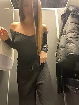 KrisMagnoly online show from 02-16-26, 04:14