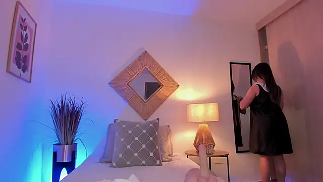 Antonellachic73 online show from 10-10-25, 12:20