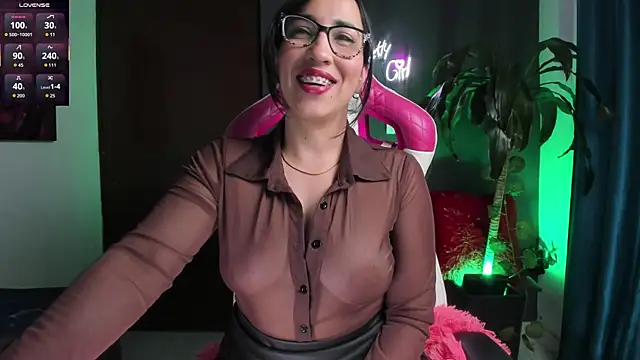 Katiehill 1 online show from 11-29-25, 12:35