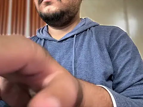 Snapshot of A4h_odin1 chatting on 09-10-25, 06:35 A4h odin1 online show from 09-10-25, 06:35