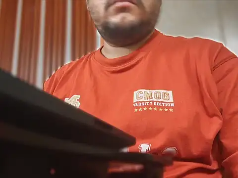 Snapshot of A4h_odin1 chatting on 10-17-25, 11:13 A4h odin1 online show from 10-17-25, 11:13