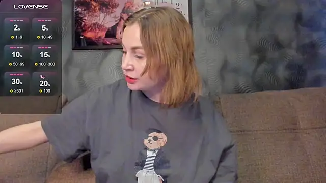 CassieMils online show from 04-30-26, 06:31
