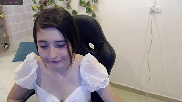 Snapshot of tania_sweet__ chatting on 03-03-25, 04:35 tania sweet online show from 03-03-25, 04:35