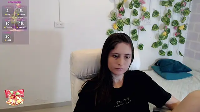 Snapshot of tania_sweet__ chatting on 01-15-26, 06:44 tania sweet online show from 01-15-26, 06:44