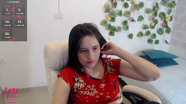 Snapshot of tania_sweet__ chatting on 01-17-26, 05:49 tania sweet online show from 01-17-26, 05:49