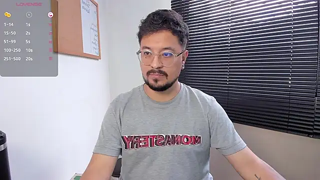 DaviidEvans  online show from 12-15-24, 02:16