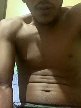 Snapshot of Andreson26 chatting on 11-22-25, 02:27 Andreson26 online show from 11-22-25, 02:27