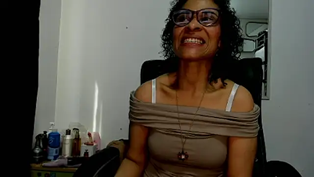 Aries Mature online show from 04-21-26, 02:23