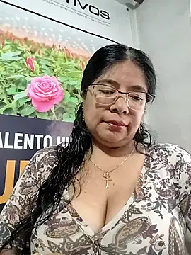   valentina18 online show from 04-29-26, 01:04