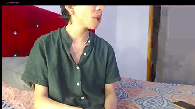 LAICK 01 online show from 04-26-26, 01:36