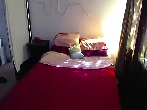 Snapshot of deftoolceles chatting on 01-13-26, 12:21 deftoolceles online show from 01-13-26, 12:21