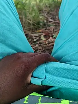 Arthu2r online show from 10-10-25, 03:33