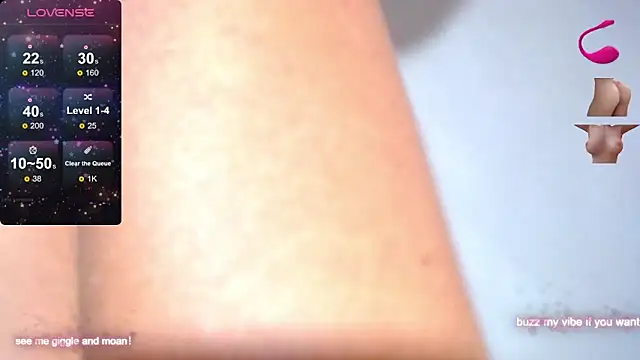 Snapshot of kyara_pride chatting on 12-17-25, 10:05 kyara pride online show from 12-17-25, 10:05