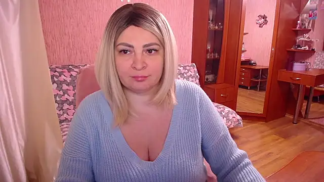 -MeowMeow online show from 04-24-26, 04:53