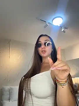 Snapshot of ava_blue chatting on 06-26-26, 07:40 ava blue online show from 06-26-26, 07:40