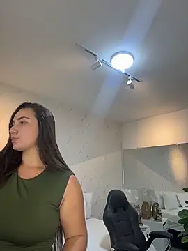 Snapshot of ava_blue chatting on 07-01-26, 07:24 ava blue online show from 07-01-26, 07:24