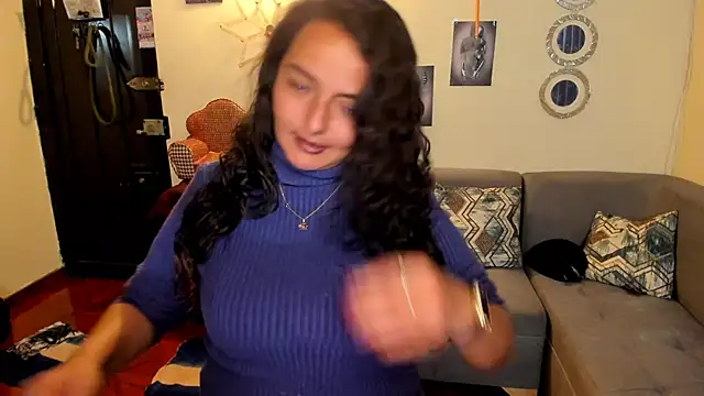 emma luxy online show from 03-04-25, 01:12