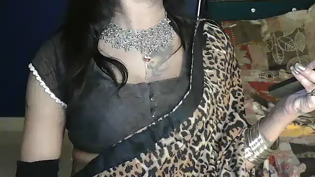 Snapshot of JannatDoll1 chatting on 11-16-25, 04:45 JannatDoll1 online show from 11-16-25, 04:45