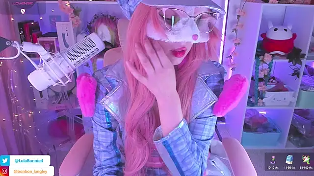 Snapshot of Asuka_langleysoryu chatting on 02-14-25, 05:36 Asuka langleysoryu online show from 02-14-25, 05:36